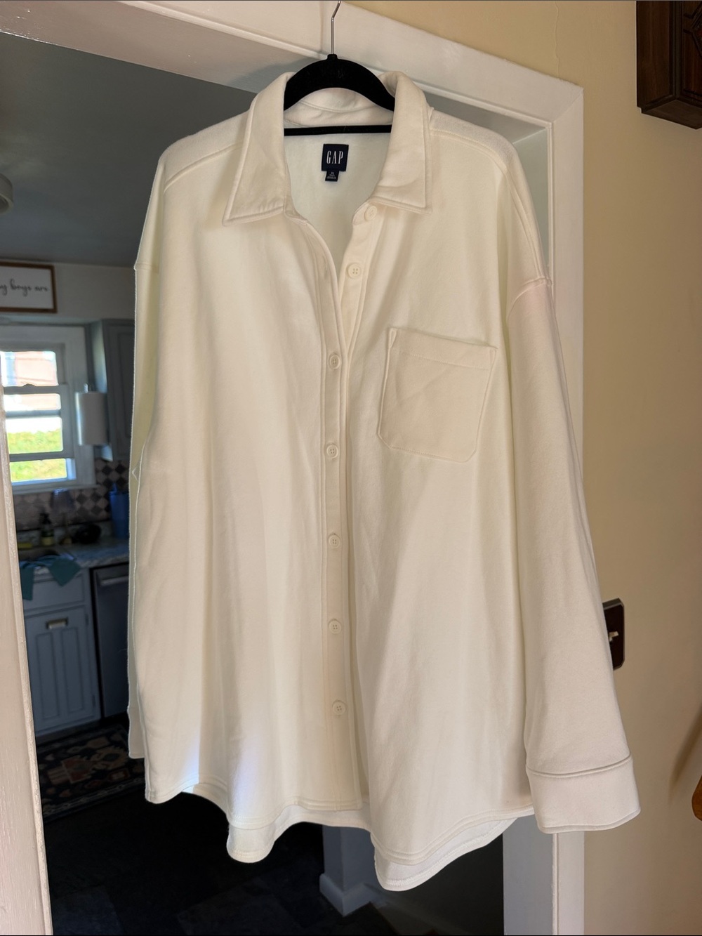GAP Cream Button-Down Long Sleeve Shirt - XL TALL